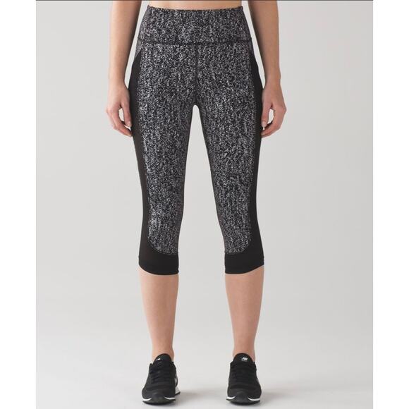 Lululemon Fit Physique Crop Legging Jaquard Mesh Luon Side Pocket 4 - Picture 4 of 6